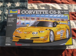 REV07354  CORVETTE C5-R Le Mans 2001